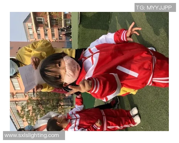 足球明星王海峰的个人简介与精彩瞬间照片分享